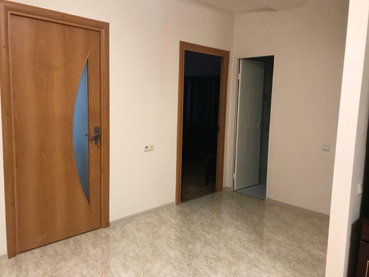 Apartament 33 Martiros Saryan Street Erywań Zewnętrze zdjęcie